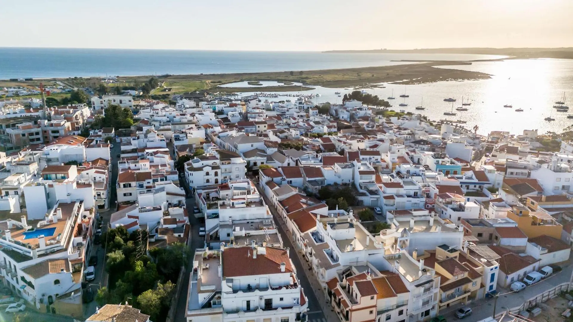 Casa Amonita, Alvor Apartment 0*,  Portugal
